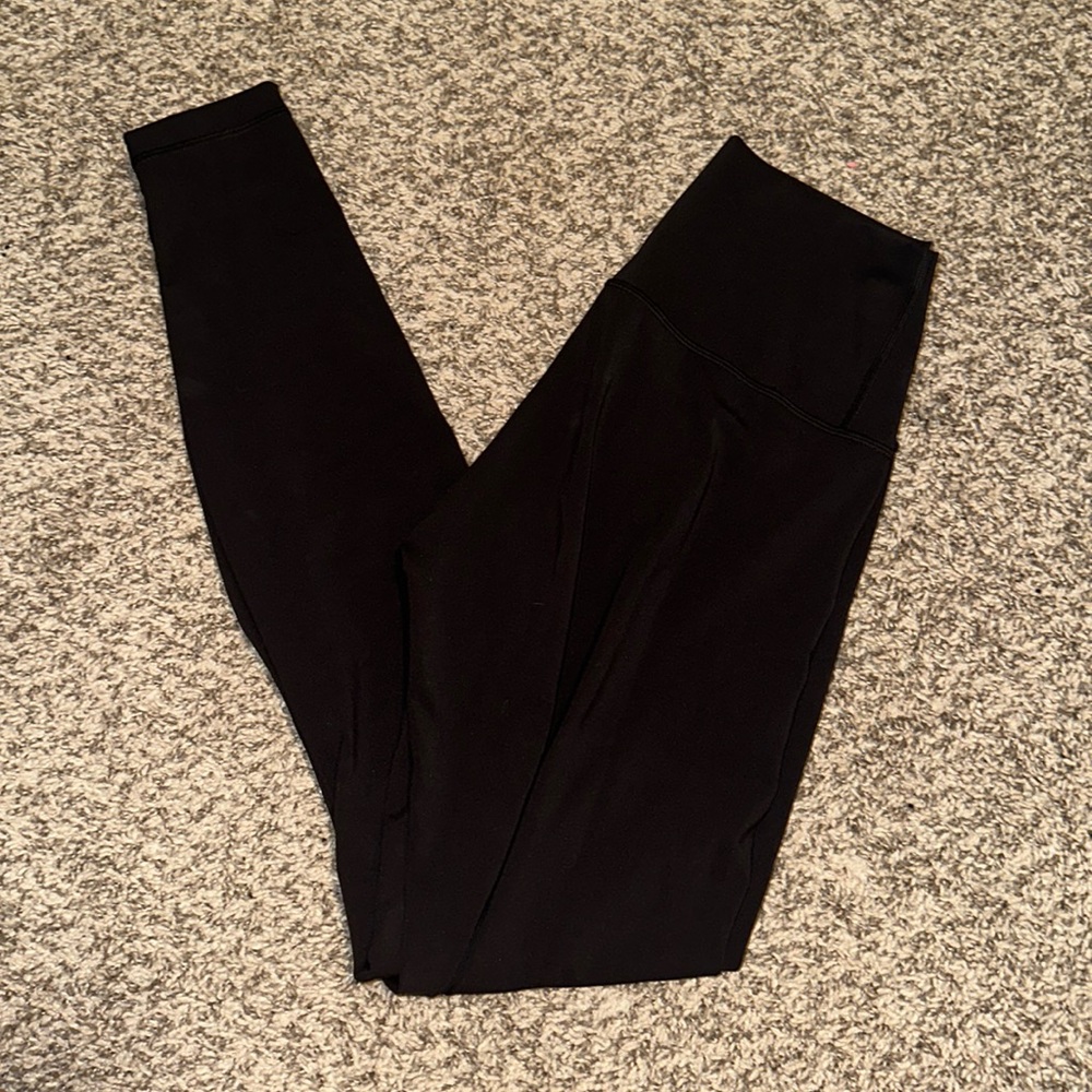 Lululemon Wunder Under leggings